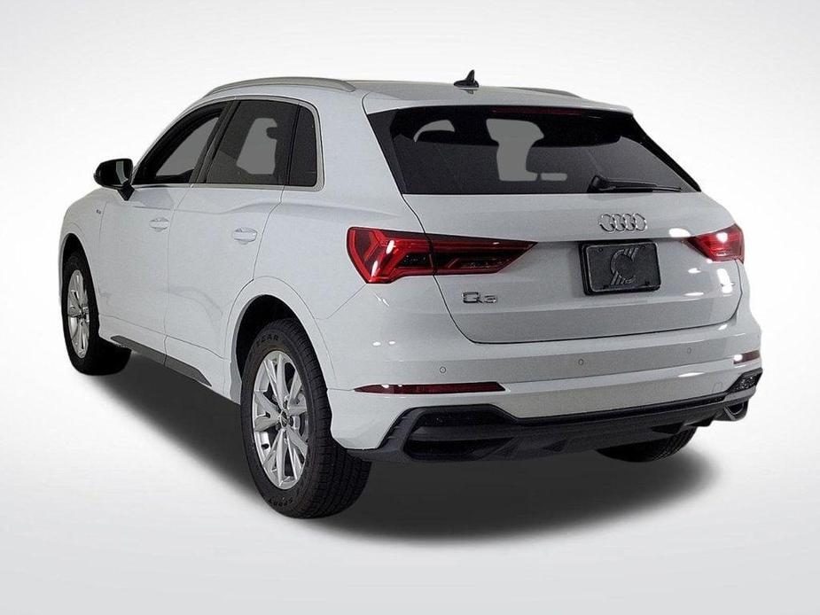 new 2024 Audi Q3 car, priced at $44,025