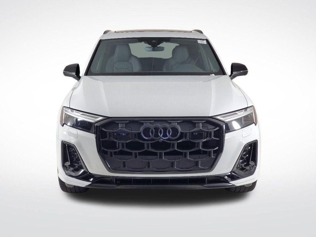 new 2025 Audi SQ7 car, priced at $99,190