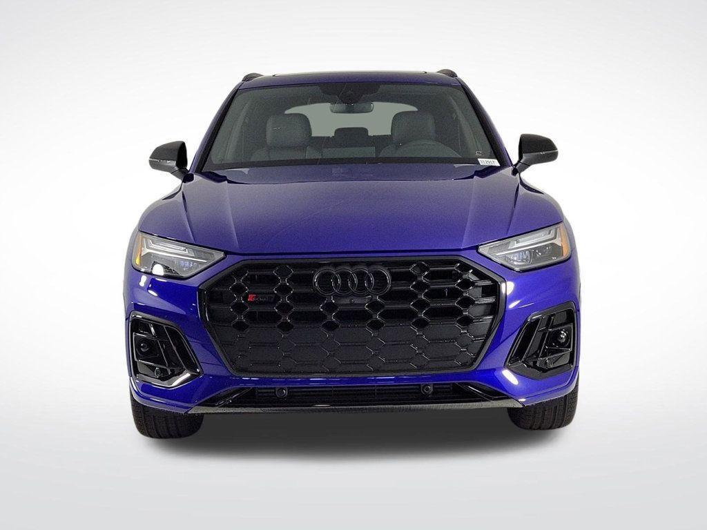 new 2025 Audi SQ5 car, priced at $72,740