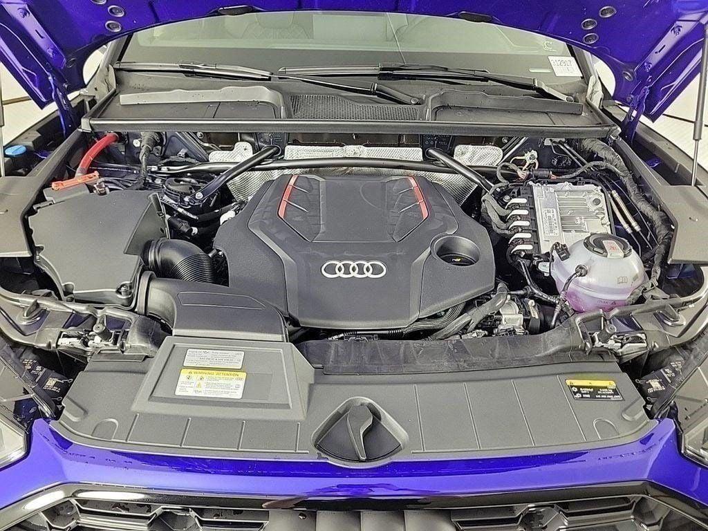 new 2025 Audi SQ5 car, priced at $67,740