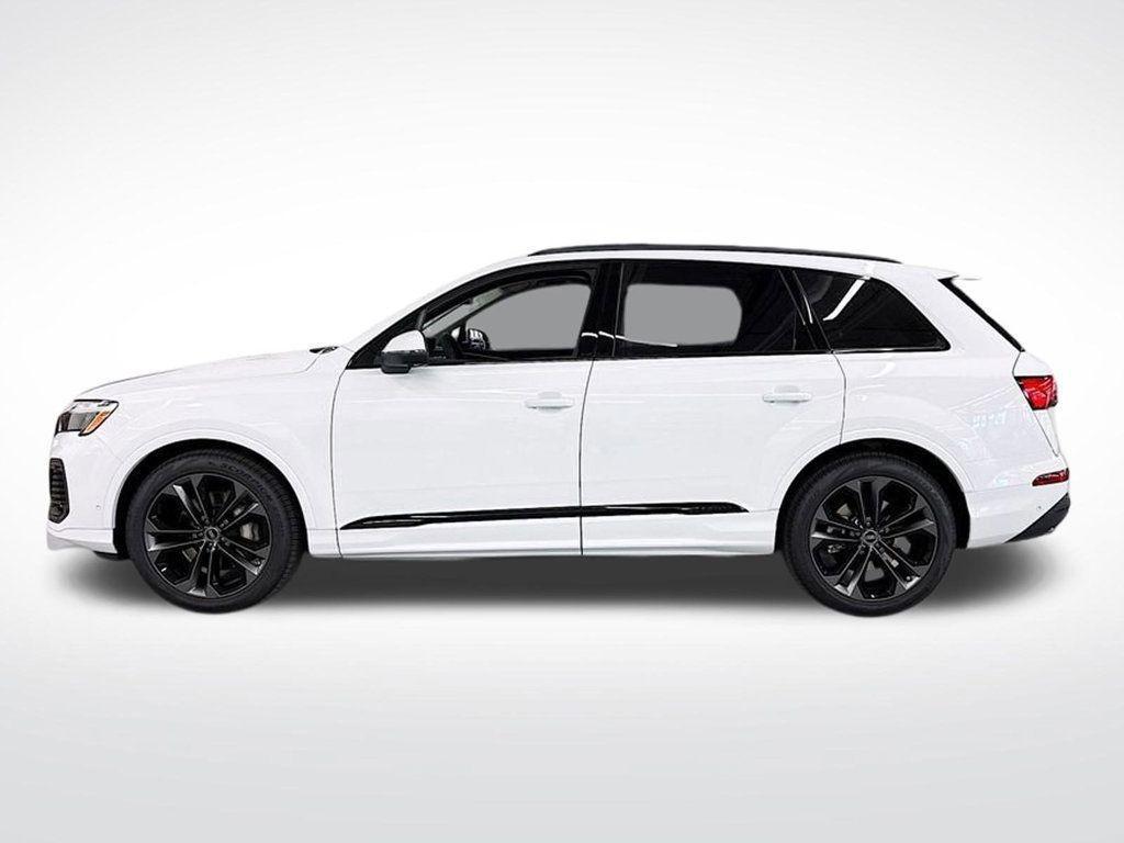 new 2025 Audi Q7 car, priced at $79,750