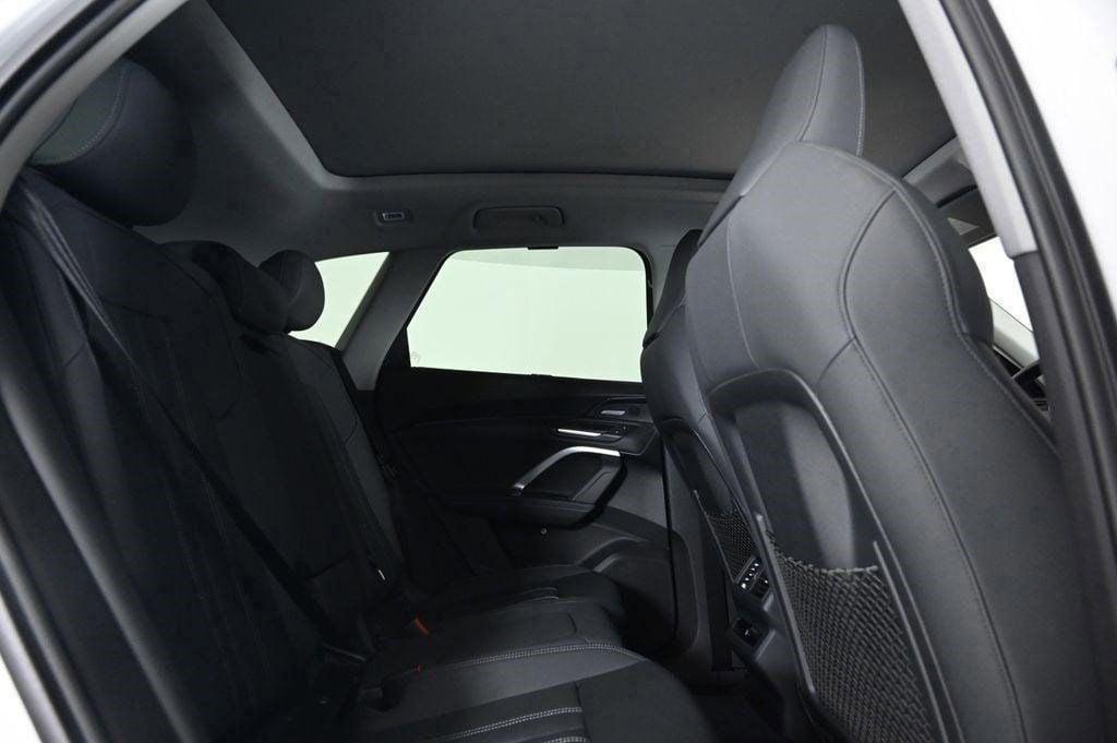 new 2025 Audi Q5 car, priced at $60,175