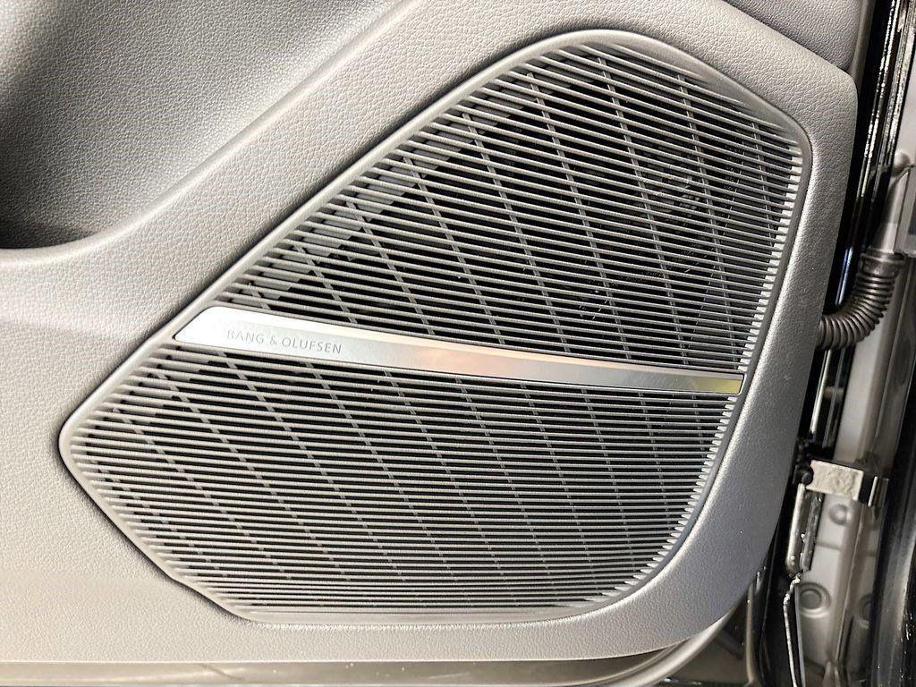 new 2025 Audi Q8 car, priced at $78,115