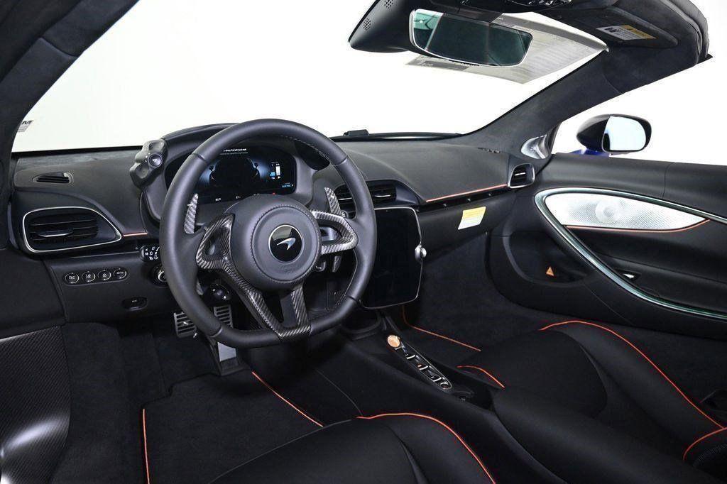 new 2025 McLaren Artura car, priced at $339,668