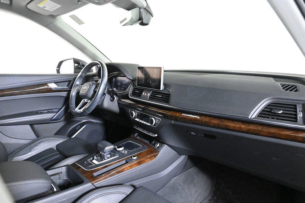 used 2020 Audi Q5 car, priced at $25,500