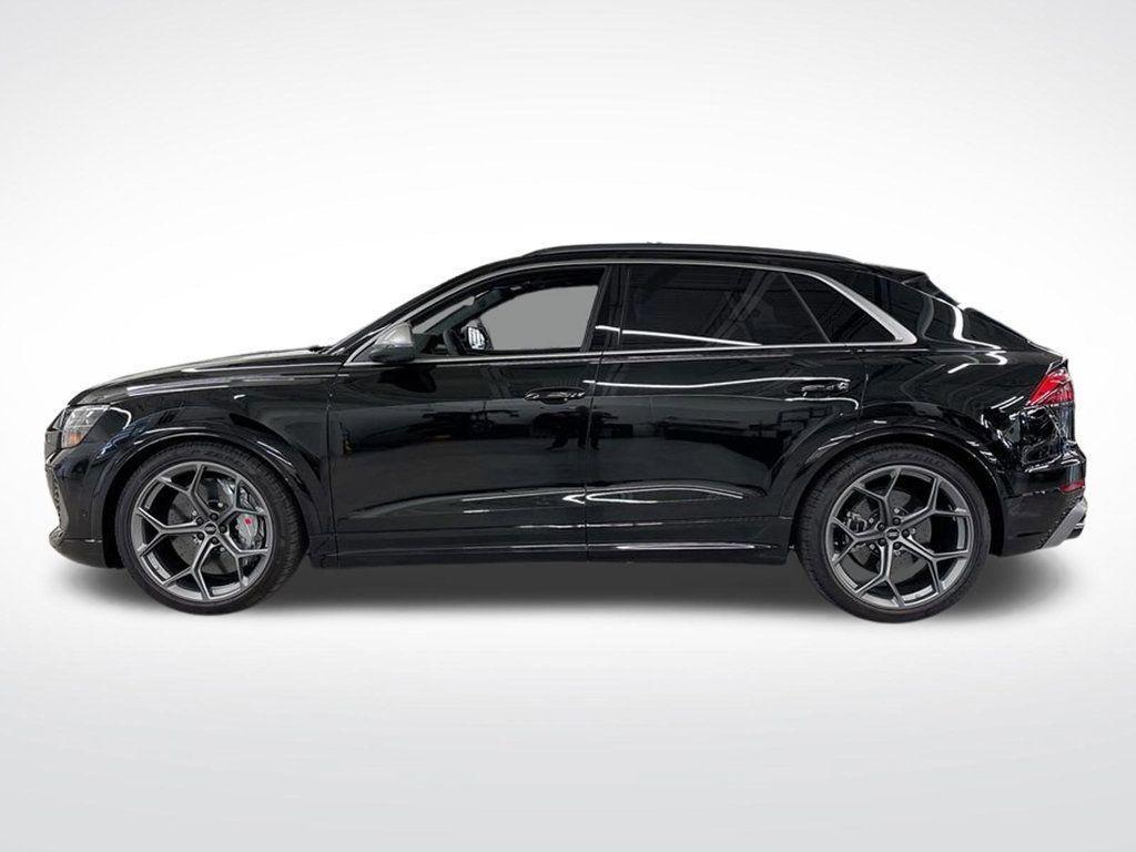 new 2025 Audi RS Q8 car, priced at $149,690