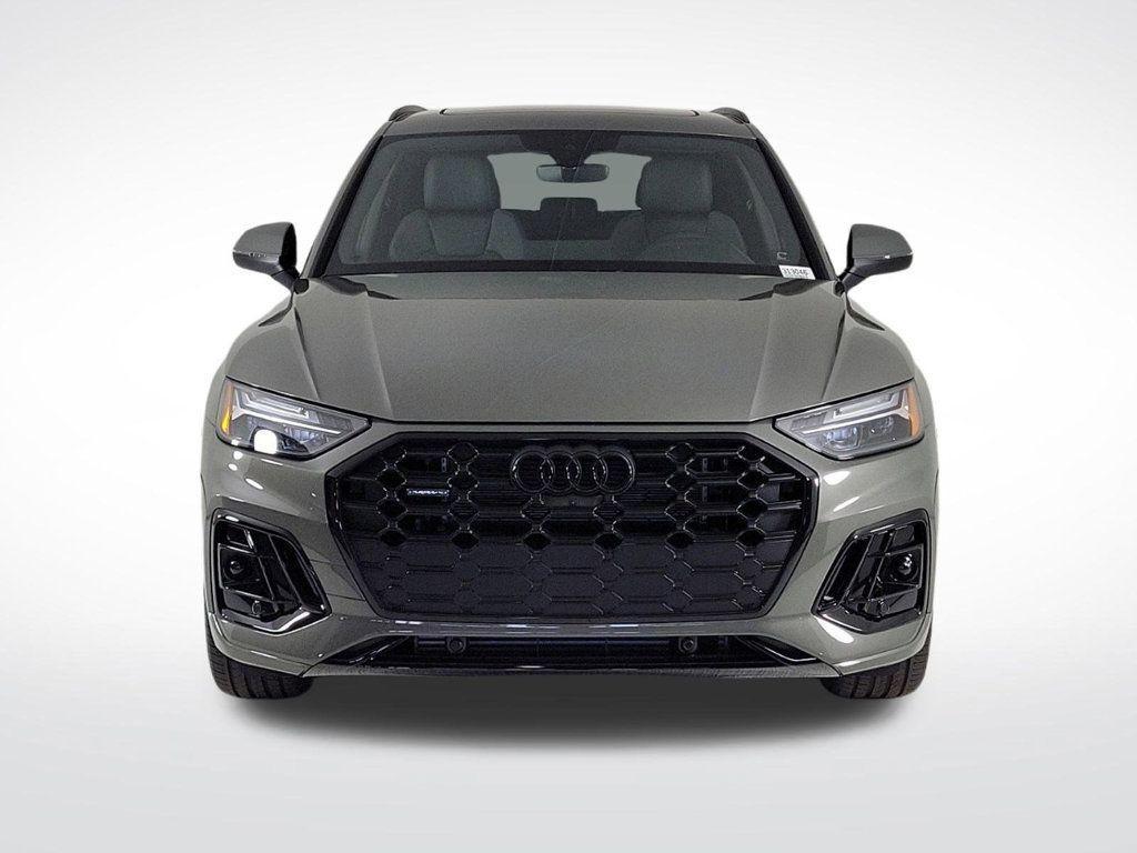 new 2025 Audi Q5 car, priced at $70,550