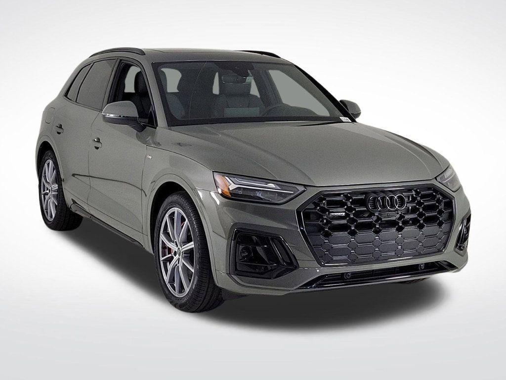 new 2025 Audi Q5 car, priced at $70,550