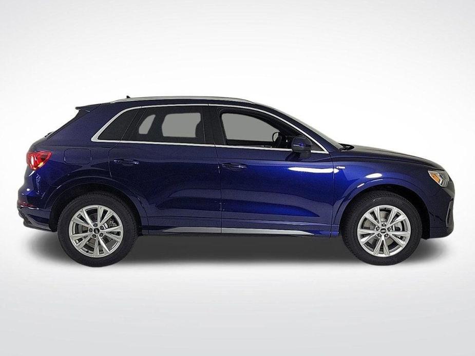 new 2025 Audi Q3 car, priced at $47,200