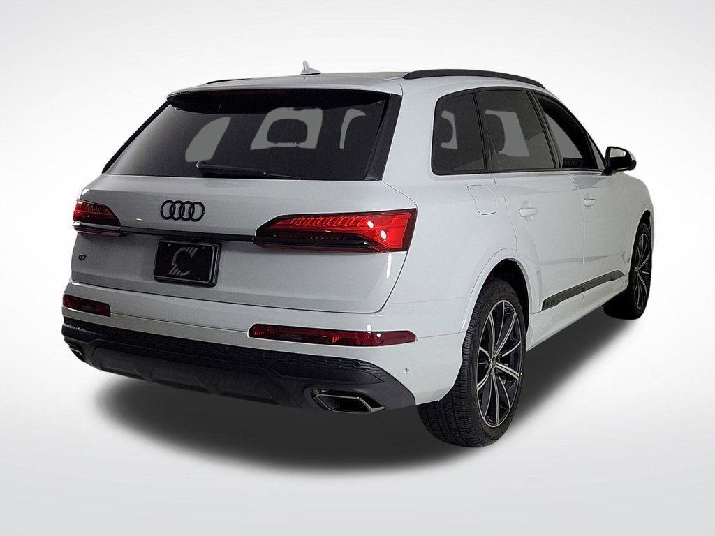 new 2025 Audi Q7 car