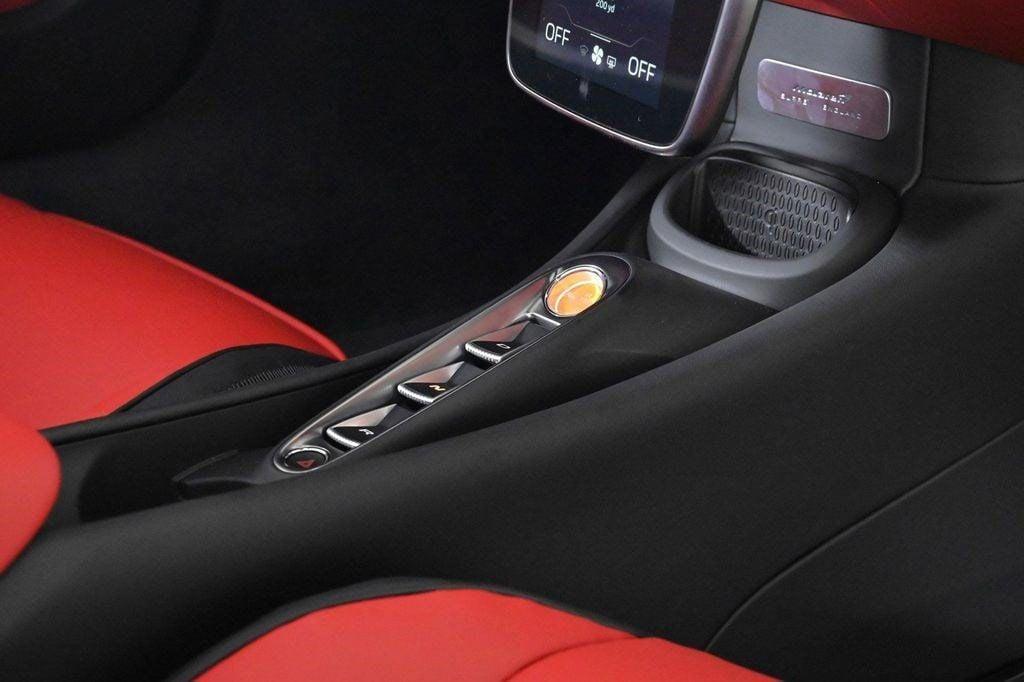 new 2025 McLaren Artura car, priced at $328,718