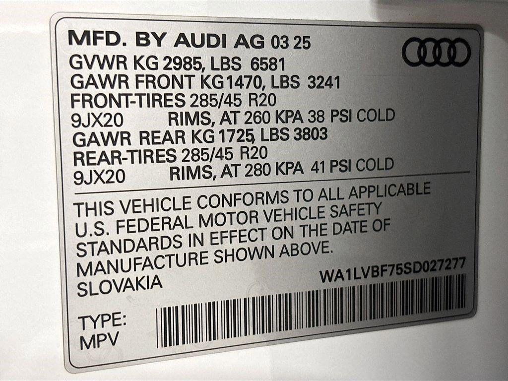 new 2025 Audi Q7 car, priced at $68,600