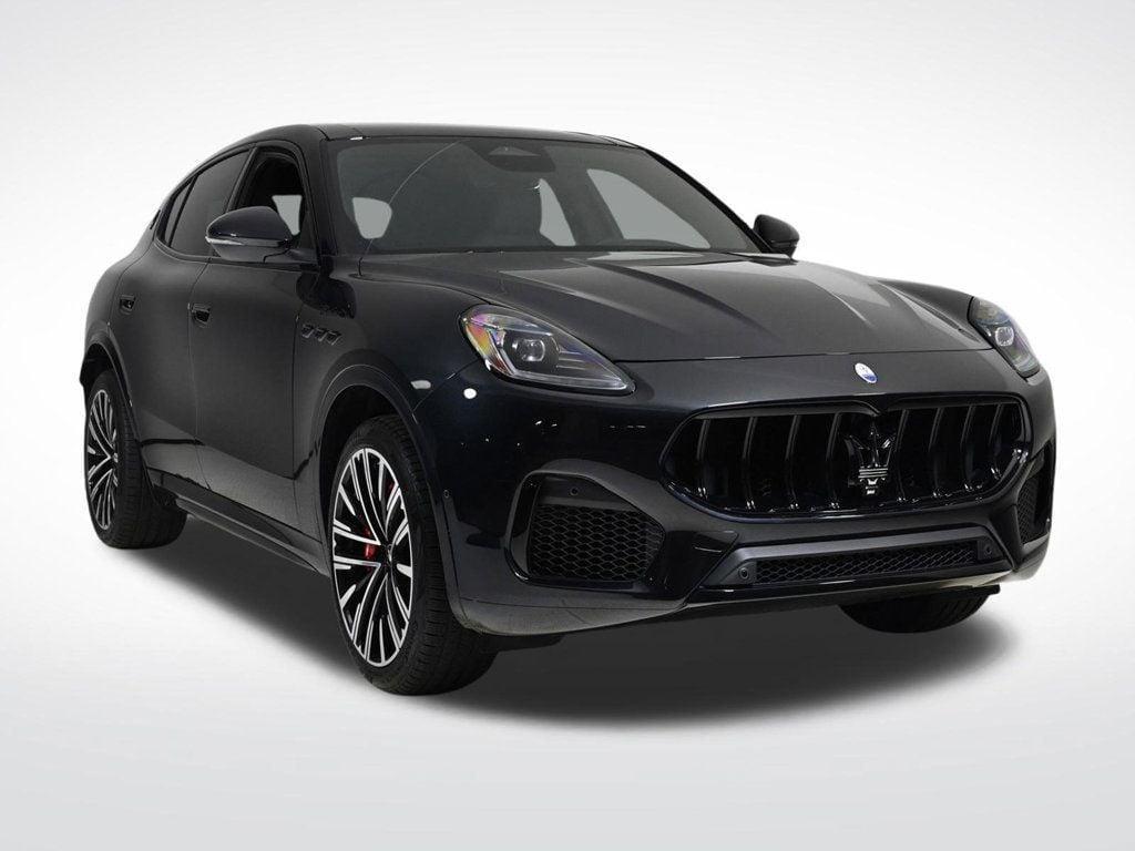 new 2025 Maserati Grecale car, priced at $83,325