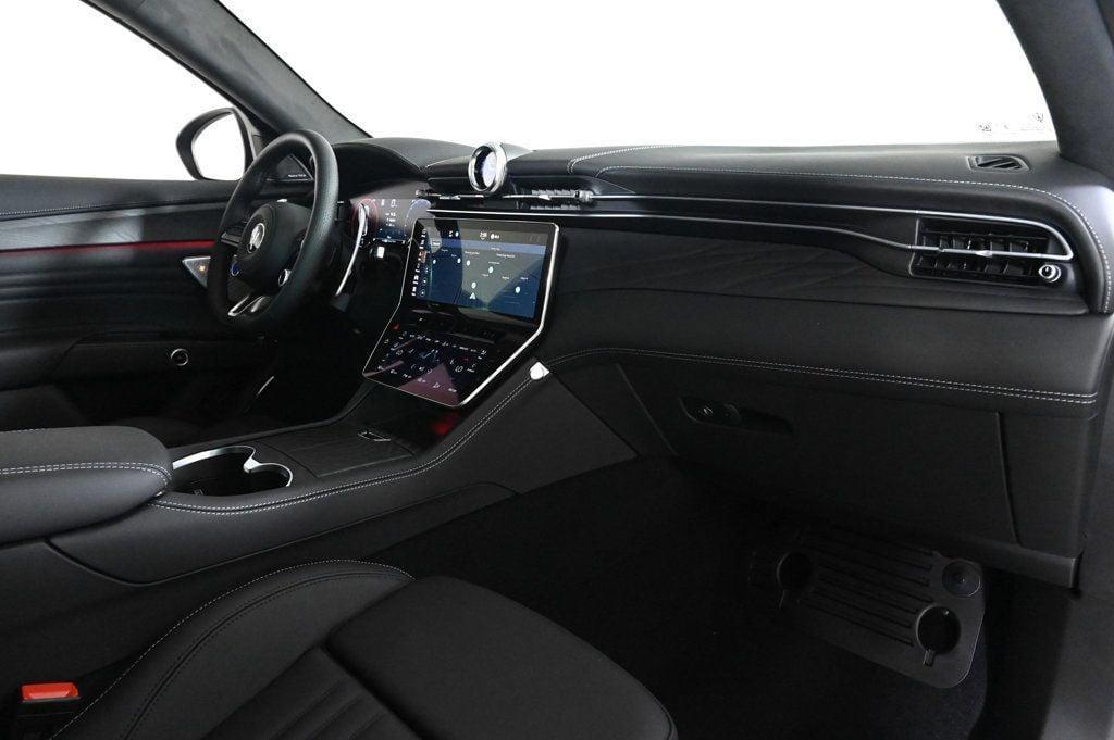 new 2025 Maserati Grecale car, priced at $90,675
