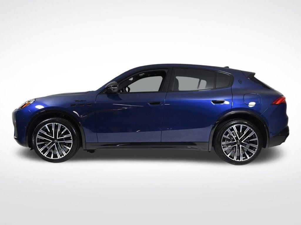 new 2025 Maserati Grecale car, priced at $92,675