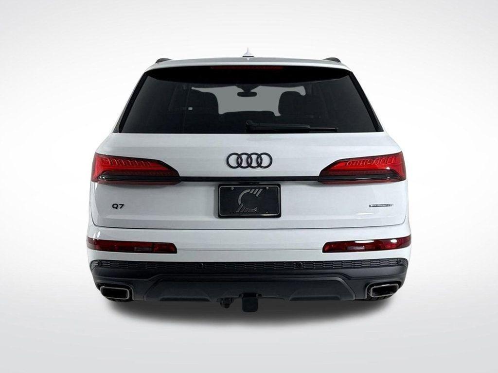 new 2025 Audi Q7 car, priced at $80,750