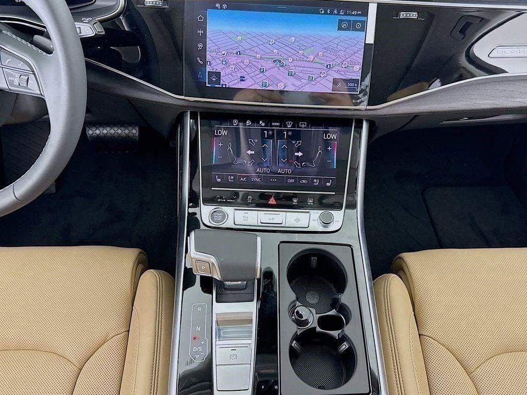 new 2025 Audi Q7 car, priced at $78,250
