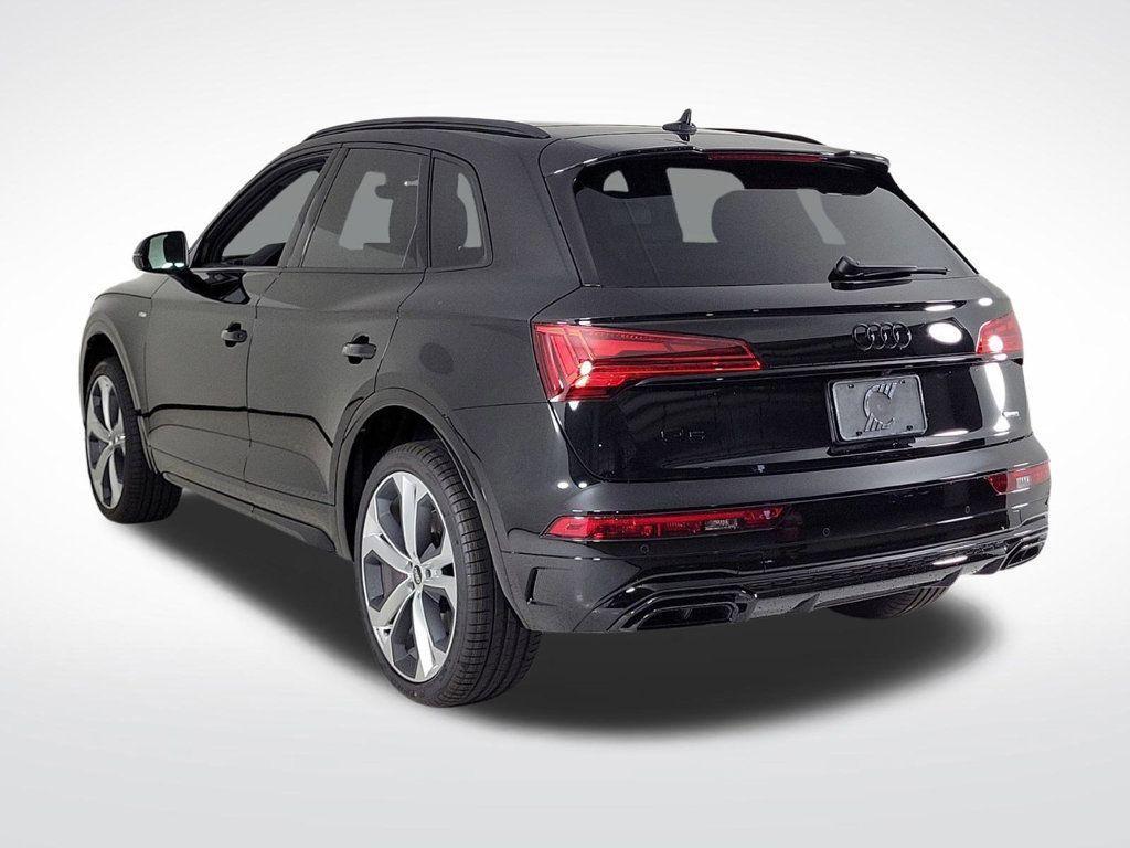 new 2025 Audi Q5 car, priced at $59,925