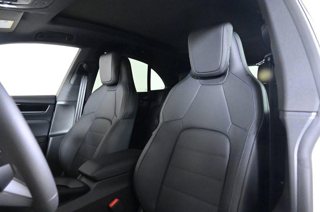 new 2025 Porsche Macan car, priced at $87,525