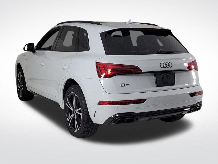 new 2025 Audi Q5 car, priced at $60,200