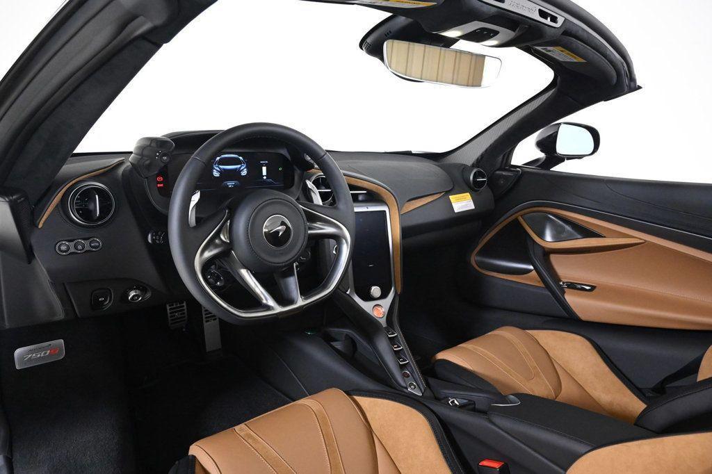 new 2025 McLaren 750S car, priced at $431,090