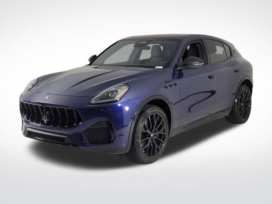 new 2025 Maserati Grecale car, priced at $76,500