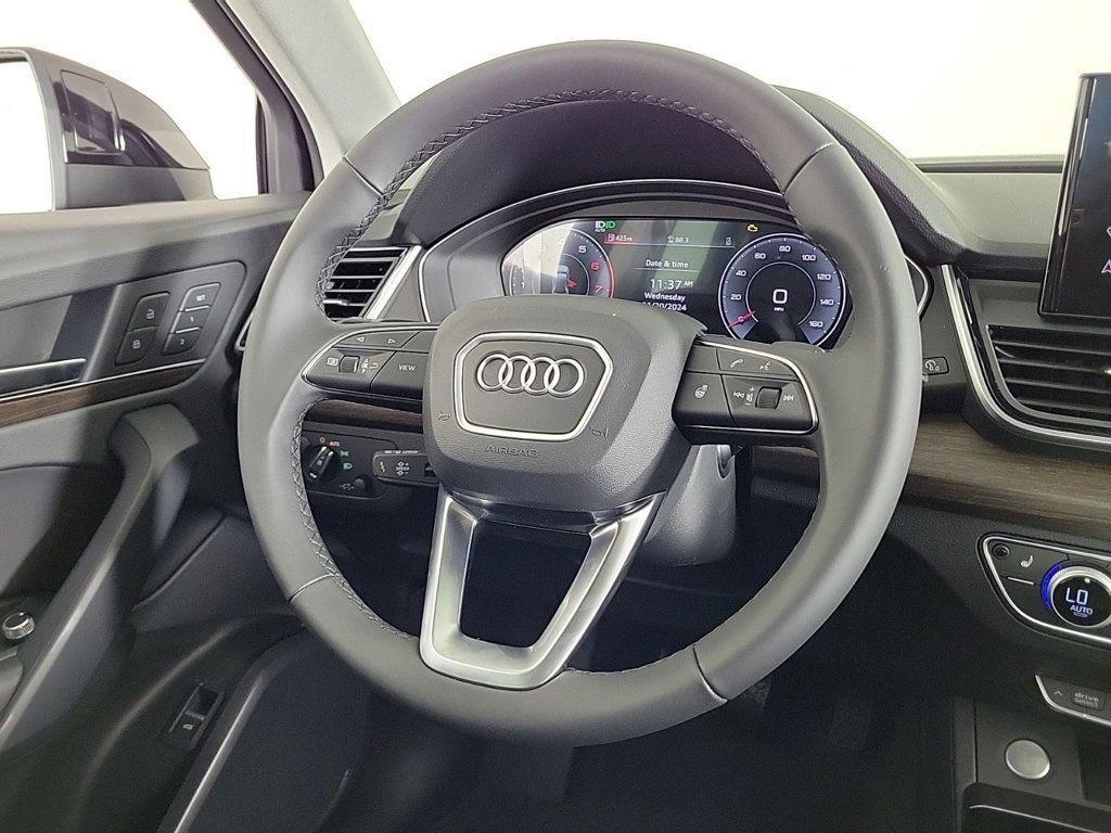 new 2025 Audi Q5 car