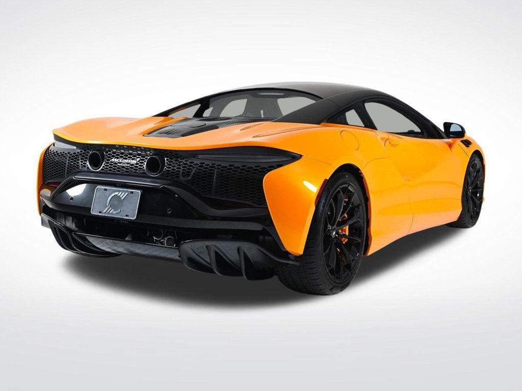 new 2025 McLaren Artura car, priced at $304,748