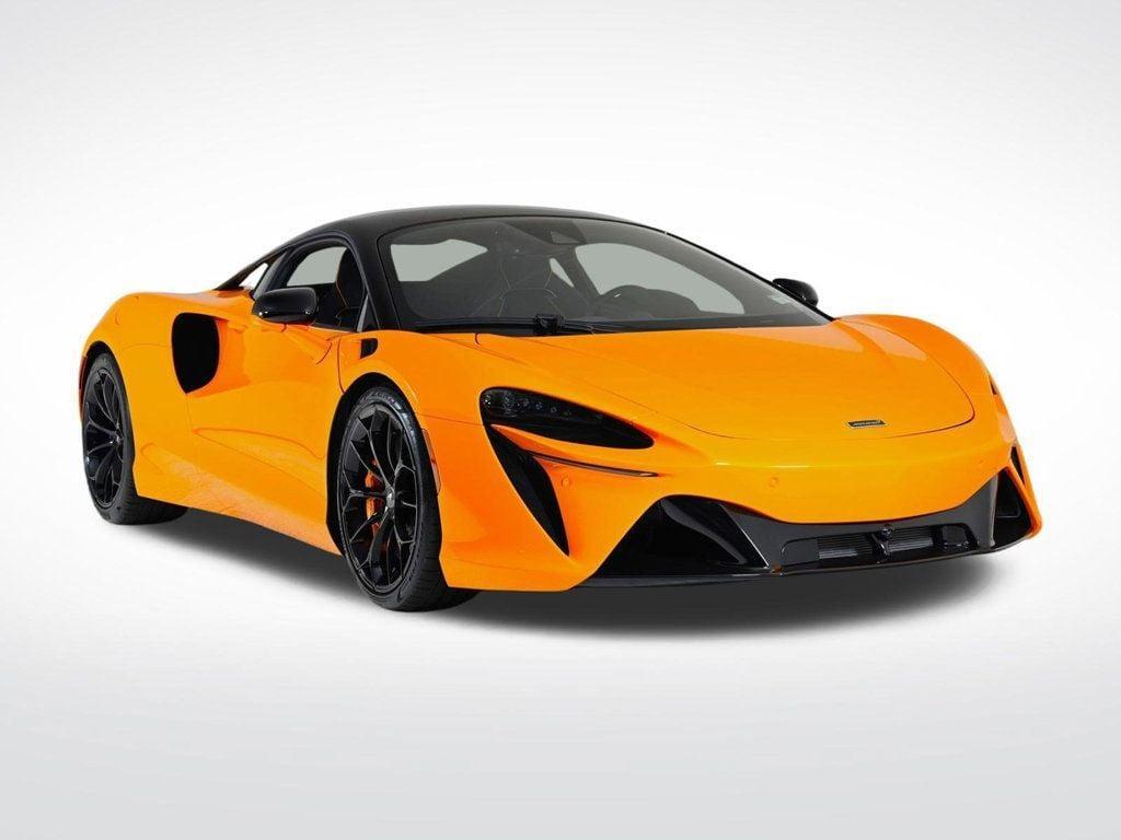 new 2025 McLaren Artura car, priced at $304,748