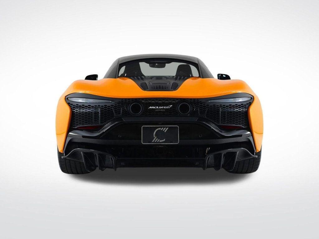 new 2025 McLaren Artura car, priced at $304,748