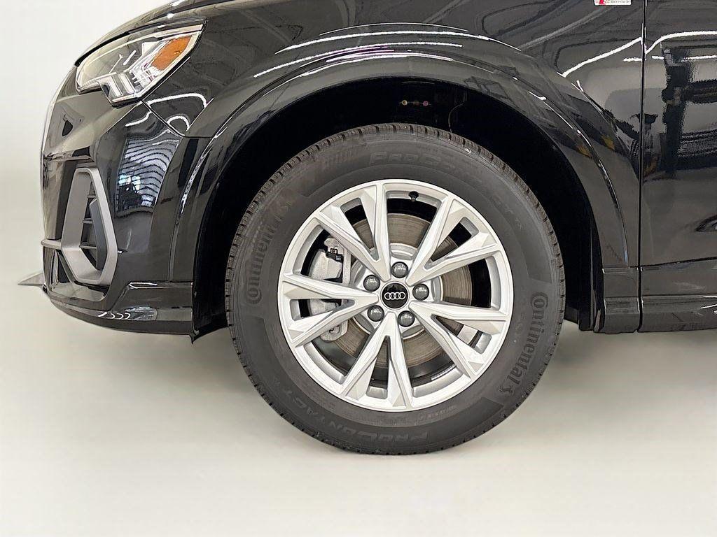 new 2025 Audi Q3 car, priced at $42,285