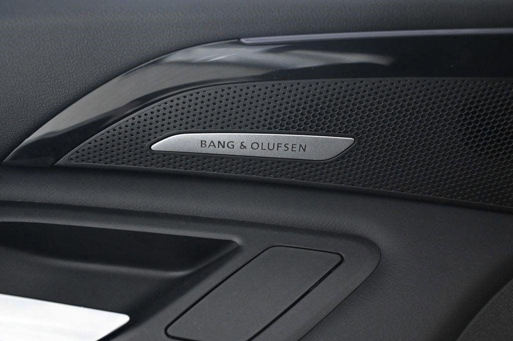 new 2025 Audi Q5 car, priced at $60,975