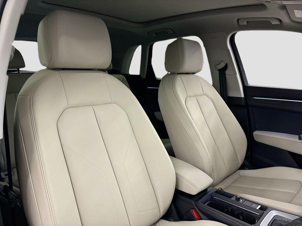 new 2025 Audi Q3 car, priced at $42,610