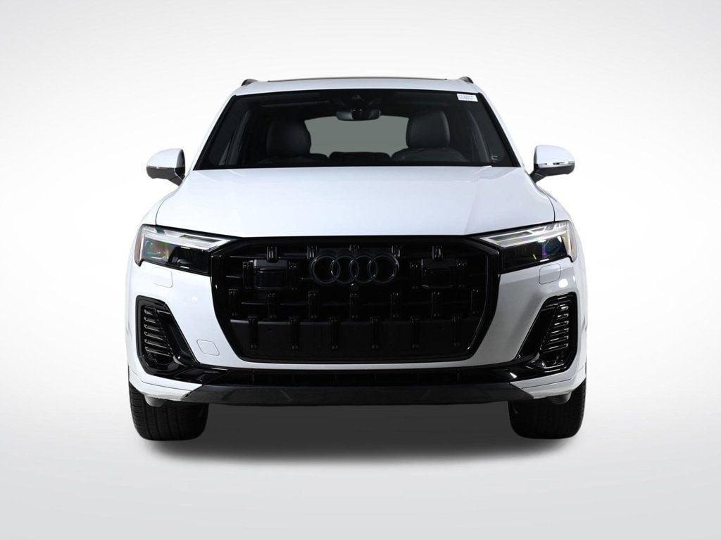 used 2025 Audi Q7 car, priced at $61,500