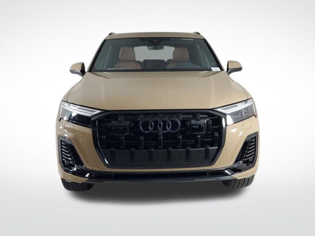 new 2025 Audi Q7 car, priced at $67,965