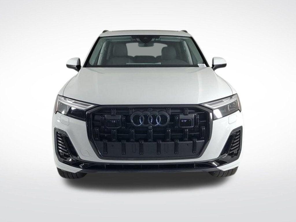 new 2025 Audi Q7 car, priced at $69,585