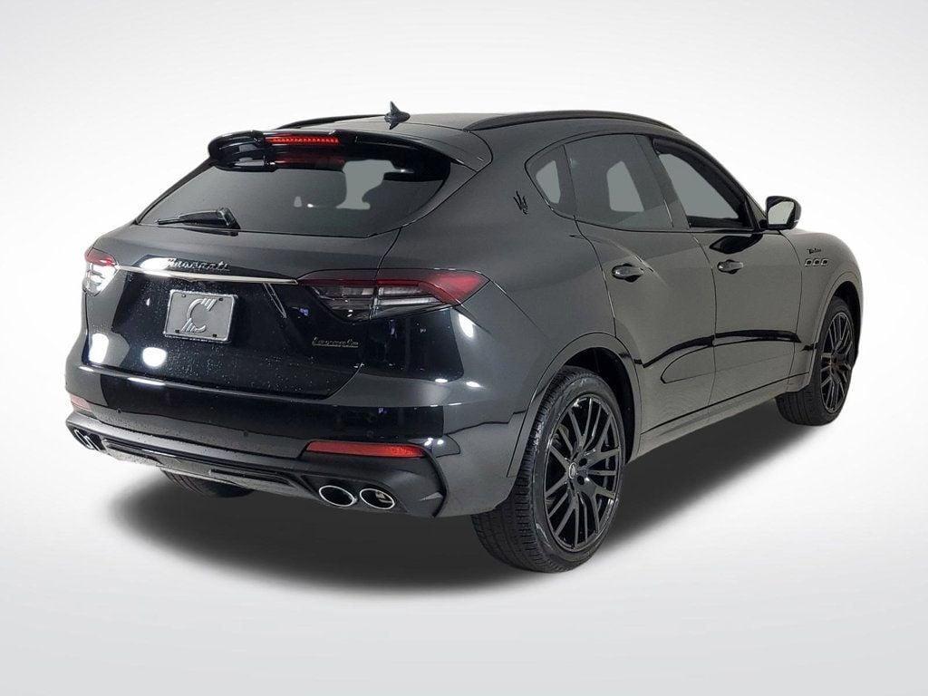 new 2024 Maserati Levante car