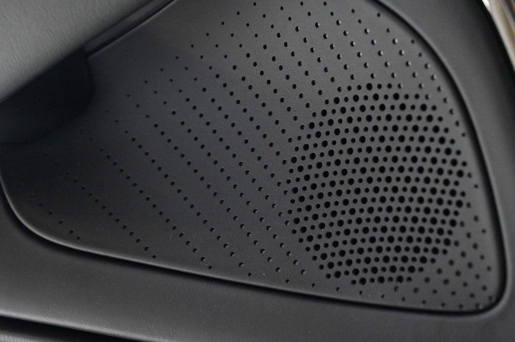 new 2025 Aston Martin DBX car, priced at $289,345