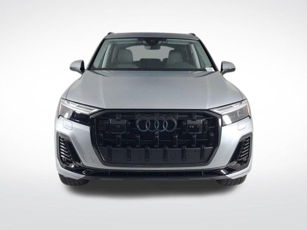new 2025 Audi Q7 car, priced at $70,150