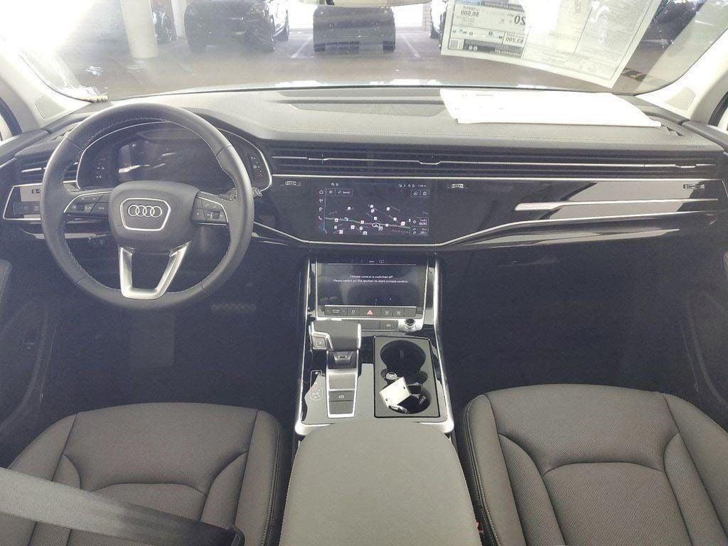 new 2025 Audi Q7 car, priced at $71,500
