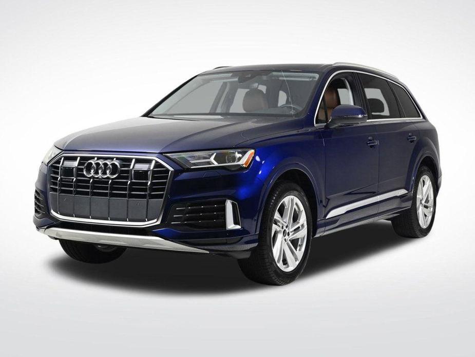 used 2024 Audi Q7 car, priced at $55,900