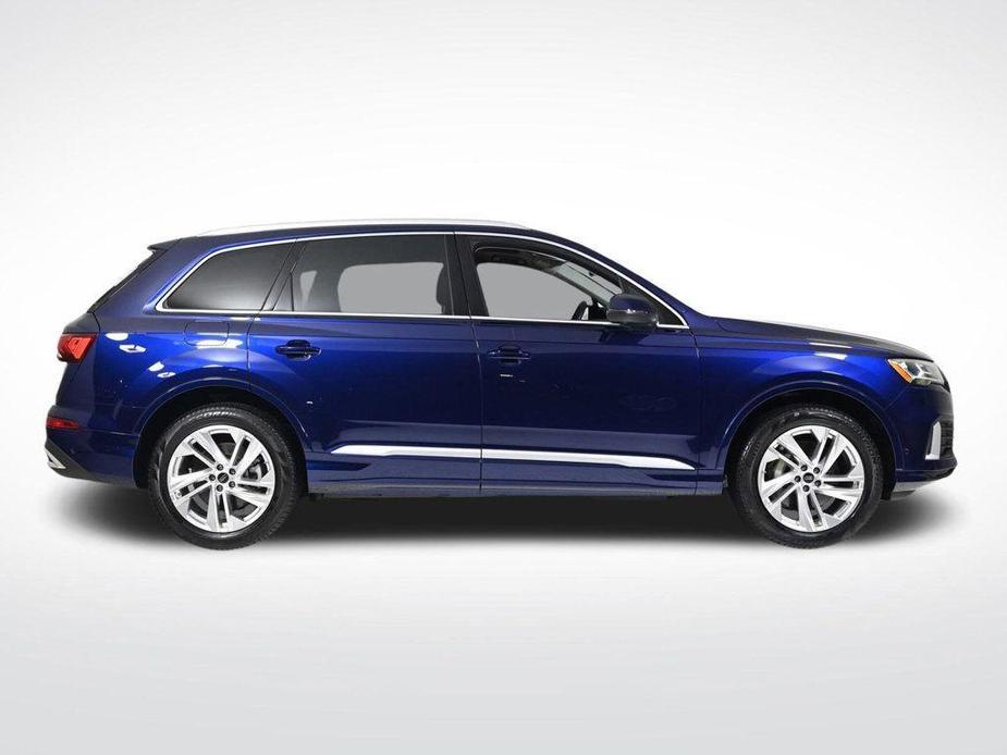 used 2024 Audi Q7 car, priced at $55,900