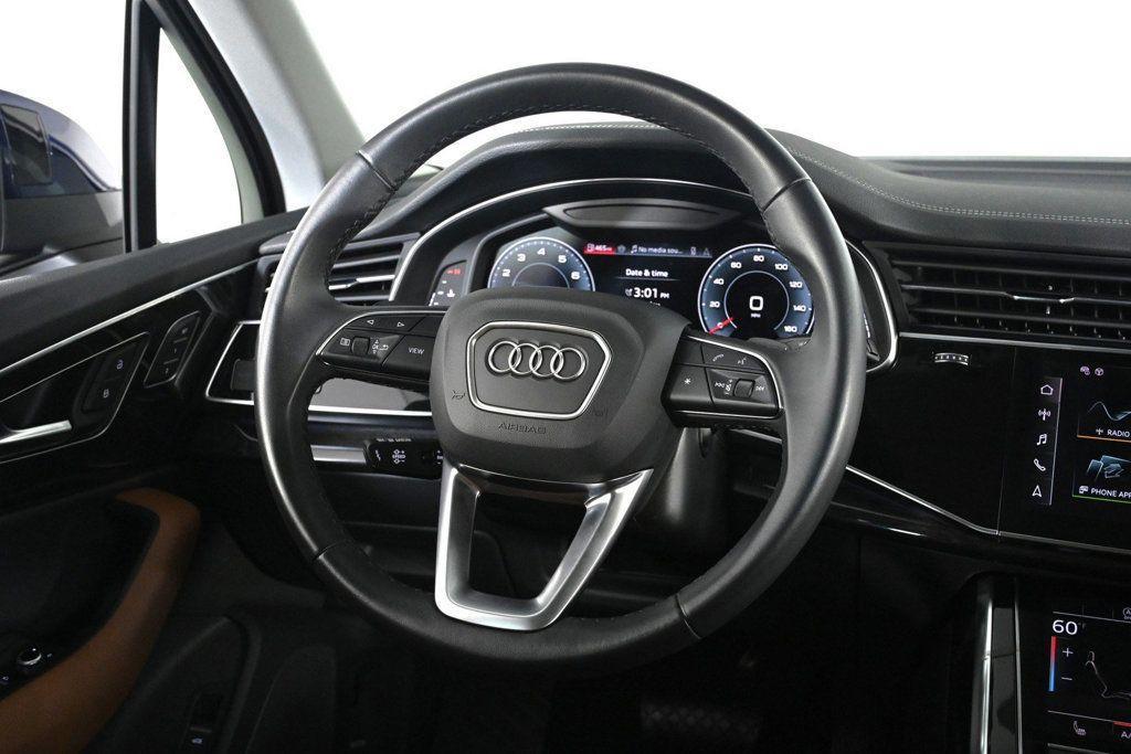 used 2024 Audi Q7 car, priced at $55,900