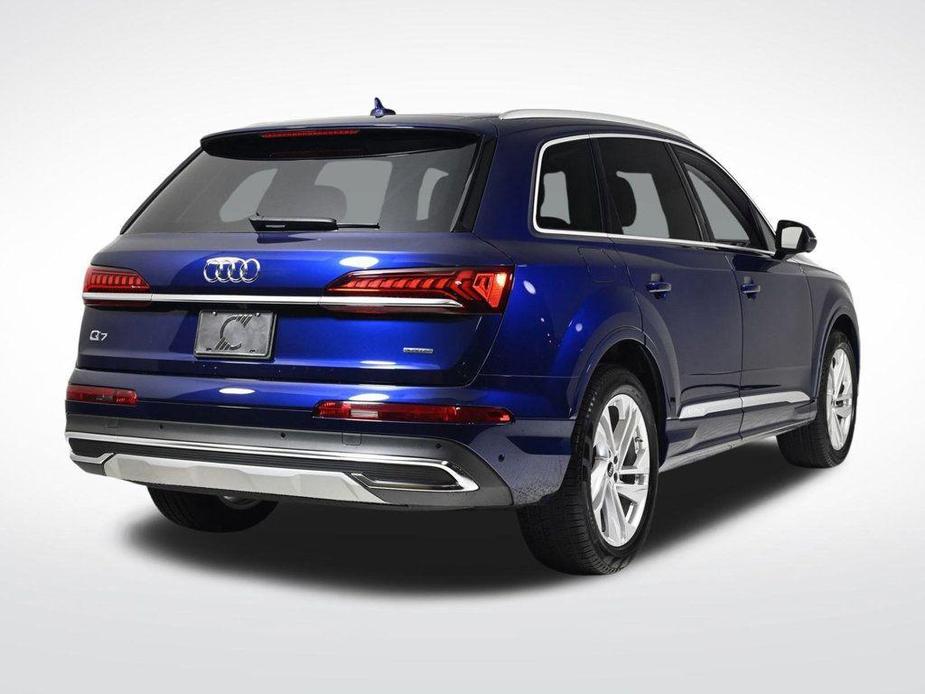 used 2024 Audi Q7 car, priced at $55,900