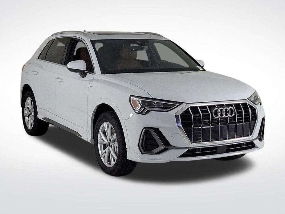 new 2025 Audi Q3 car, priced at $47,200