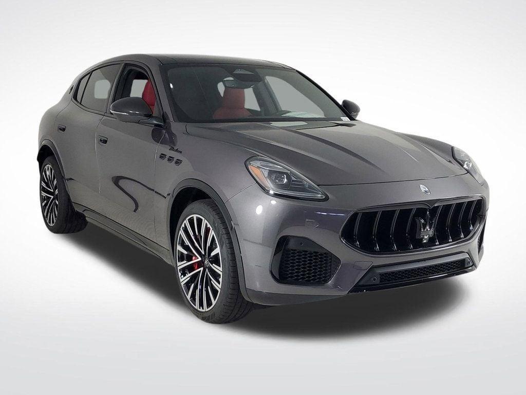 new 2025 Maserati Grecale car, priced at $89,750