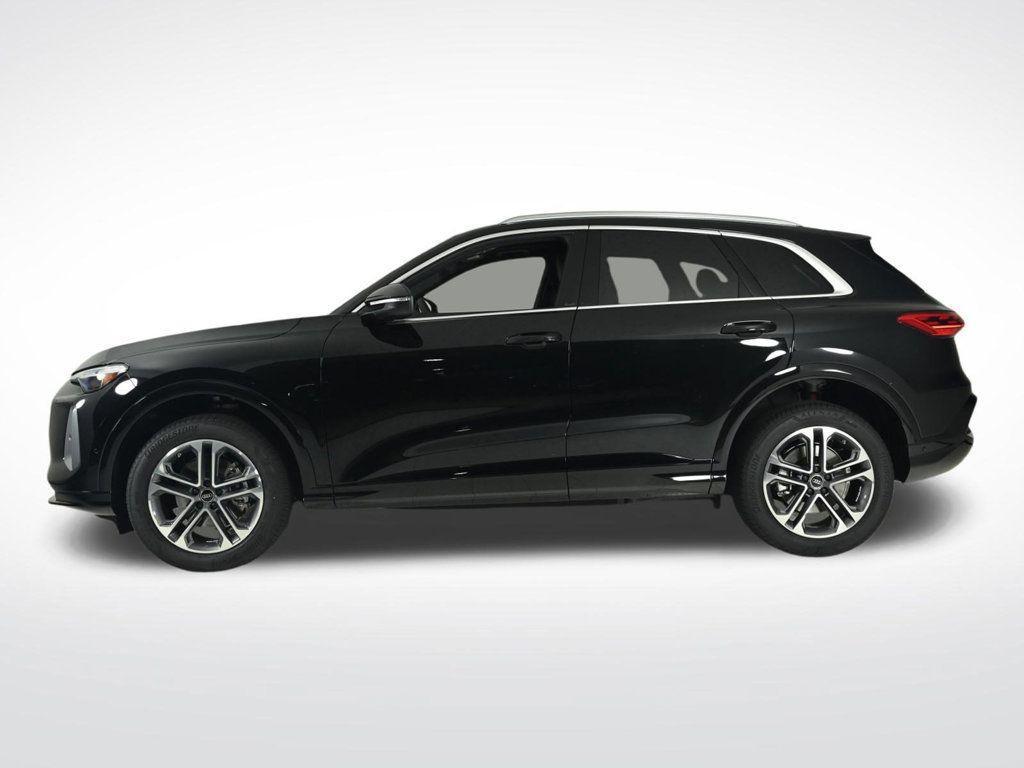 new 2025 Audi Q5 car, priced at $60,500