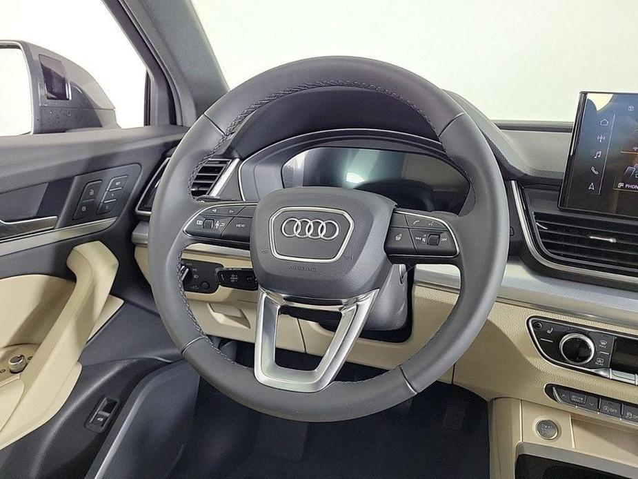 new 2025 Audi Q5 car, priced at $53,675