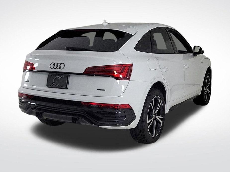 new 2025 Audi Q5 car, priced at $61,305