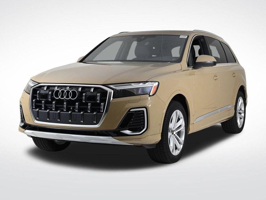 new 2025 Audi Q7 car, priced at $75,700